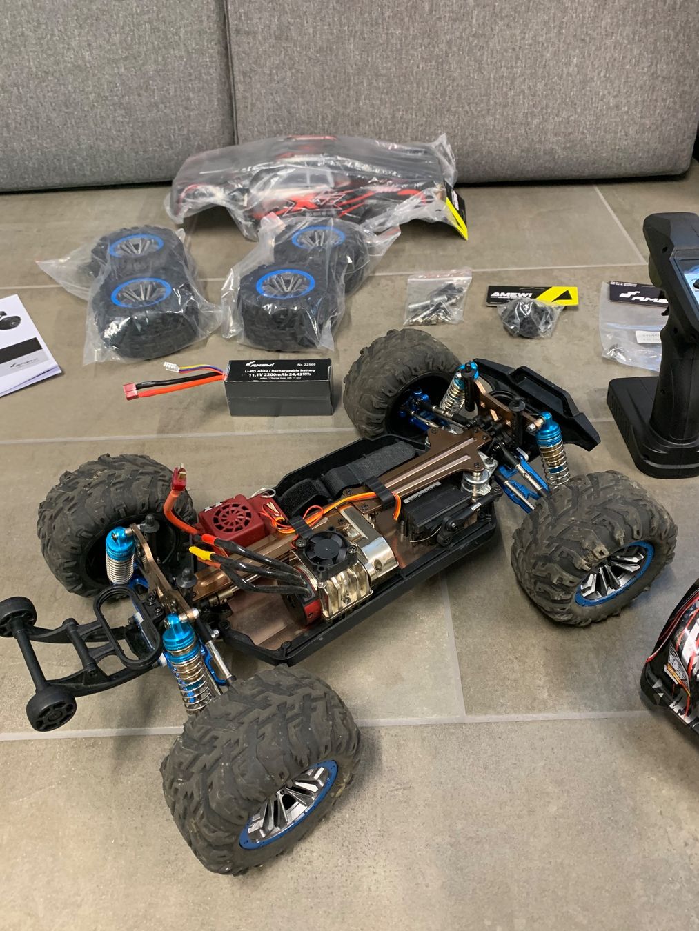 Amewi Modellismo RC: Amewi Crusher RTR Ready-to-Run – Usato da Reinach AG venduto da Renaultpower 2