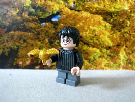 Lego Minifigur Harry Potter mit Schnatz  NEU