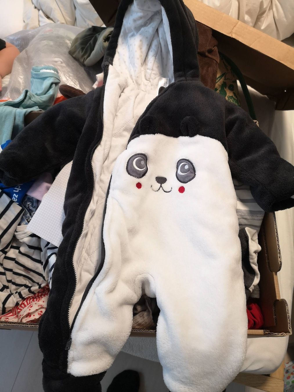 Completi: Panda Baby-Overall Grösse 62 – Usato da Thalwil venduto da Jessica428