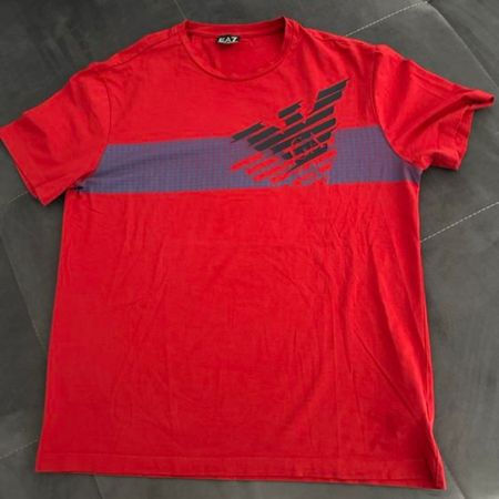 Armani Tshirt Rot