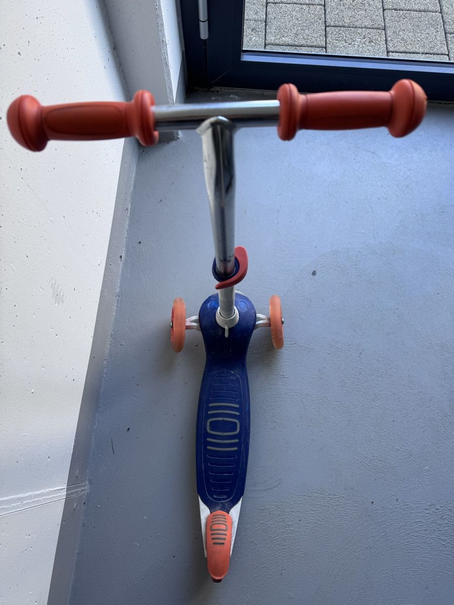 Oxelo Kickboard: SCOOTER TRETROLLER KINDER 3 ROLLEN – Usato da Feusisberg venduto da arm_l6k9 2
