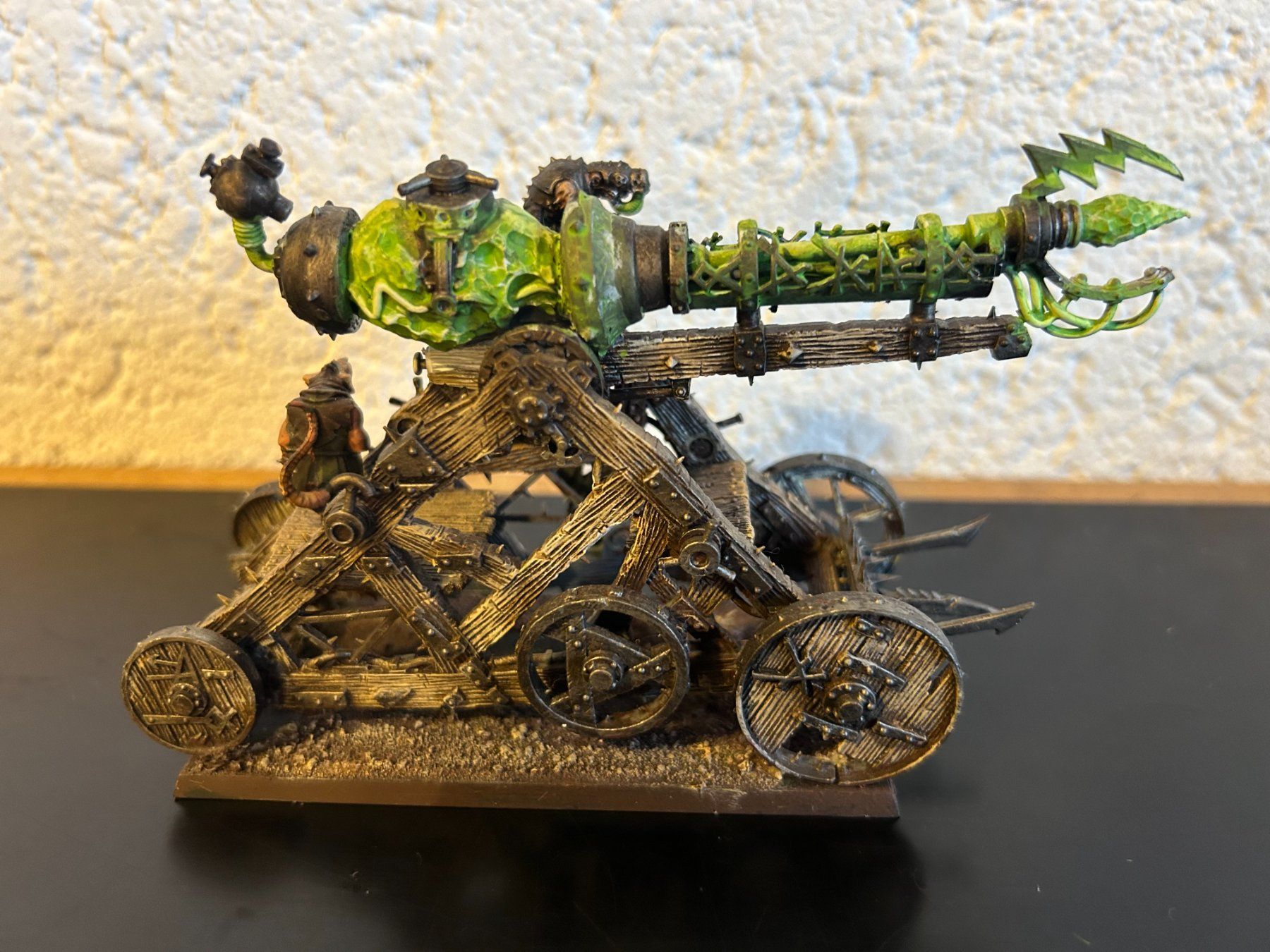Kit di modellismo & Modellini statici: Warhammer - Warpblitzkanone bemalt - Skaven – Usato da Biberstein venduto da Lou13lou 2