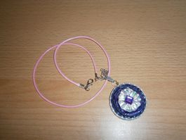Kapsel-Kette upcycelt, Handarbeit mit rosa Band!