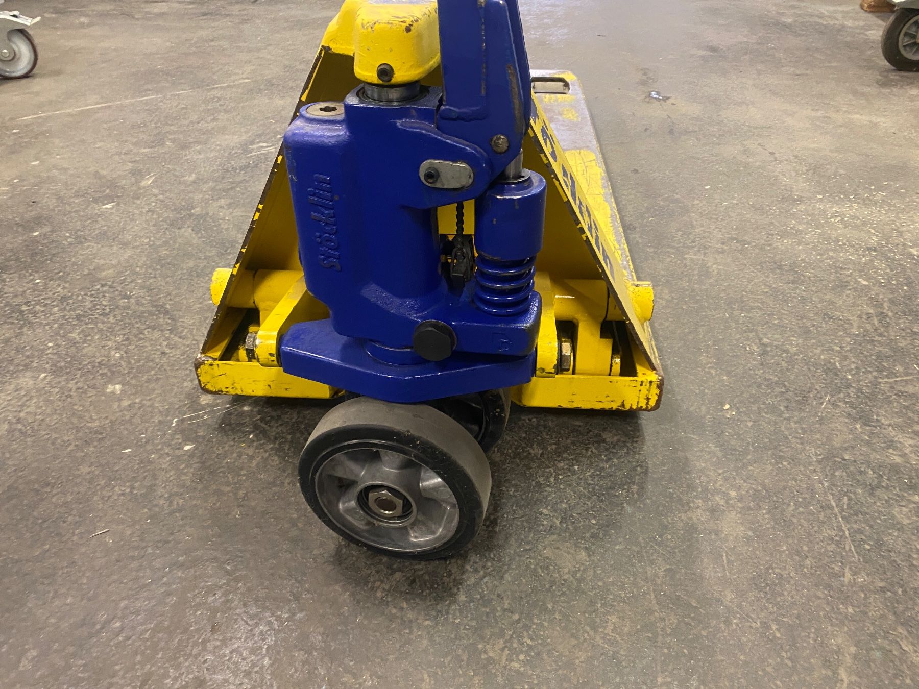 Stöcklin Carrelli elevatori e a forche: Stöcklin Handhubwagen ab 1.- – Usato da Wabern venduto da HK-Design 4