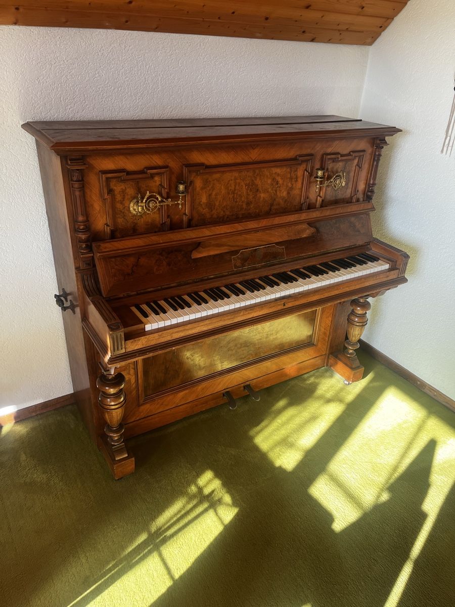 Musikinstrumente: Klavier – Gebraucht aus Arisdorf von kry_8wdd