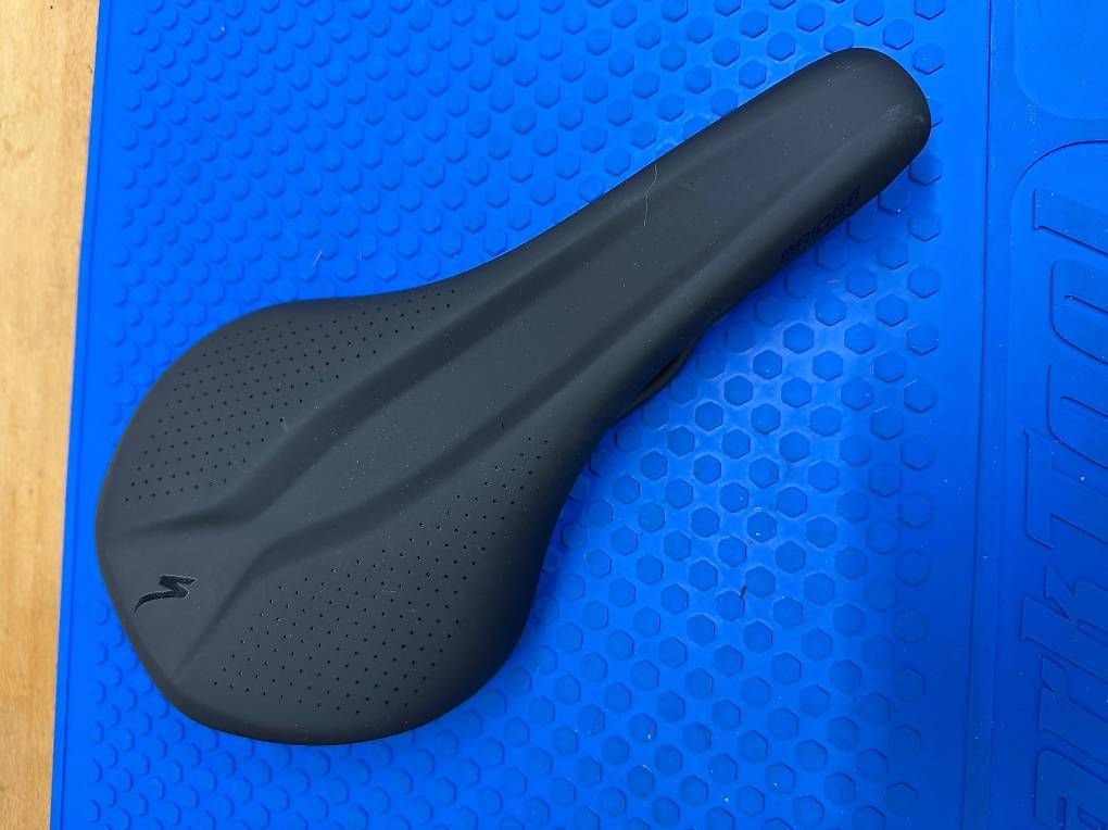Specialized Ersatzteile: Specialized Bridge Titanium Sattel – Neu (gemäss Beschreibung) aus Weiach von Stevo_Levo