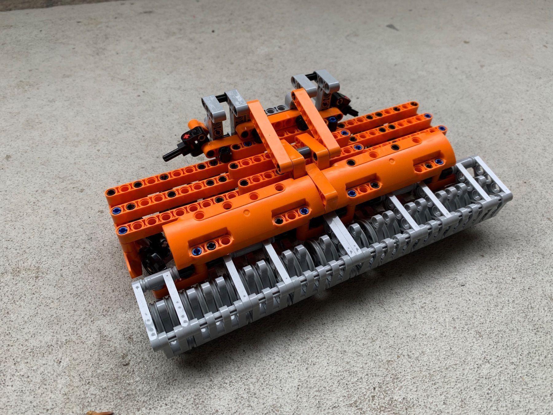Lego Kit di costruzioni: Lego Technic - Claas Kurzscheibenegge – Nuovo (secondo la descrizione) da Salmsach venduto da ram82