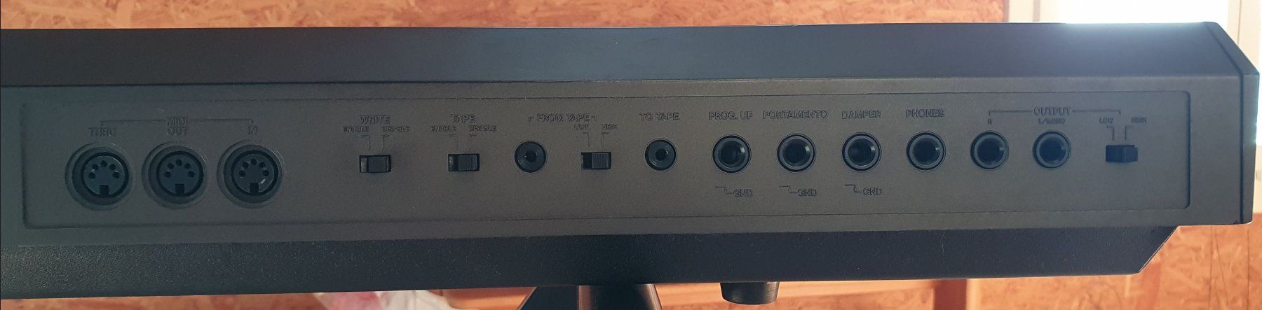 Korg Instruments de musique: Korg DW-6000 – D'occasion à Hausen am Albis par Btyh 6