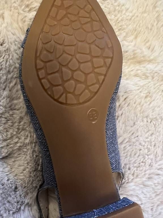 Damenschuhe: Wunderschöne Schuhe 38 – Neu und originalverpackt aus Oberwil BL von BG-Verkauf 3