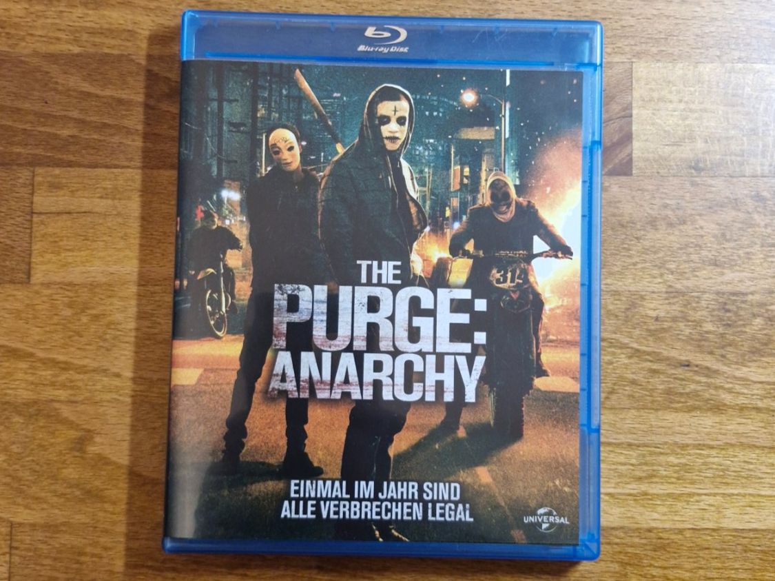 Tutti i DVDs: The Purge 2 - Anarchy (2014) Bluray – Usato da Pfungen venduto da Whitie
