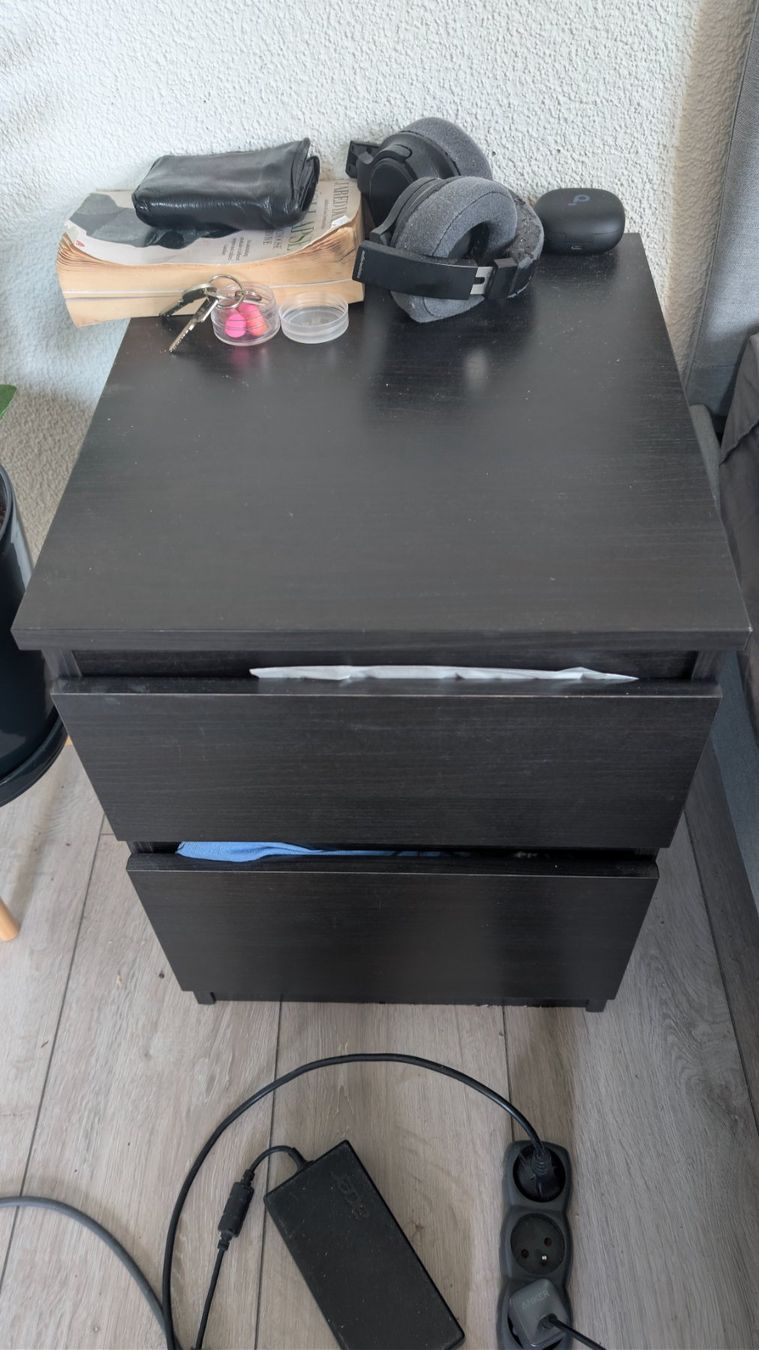 Ikea Regale: GRATIS! IKEA Kallax Regal + Kullen Kommode, schwarz – Gebraucht aus Zürich von bart_65 2