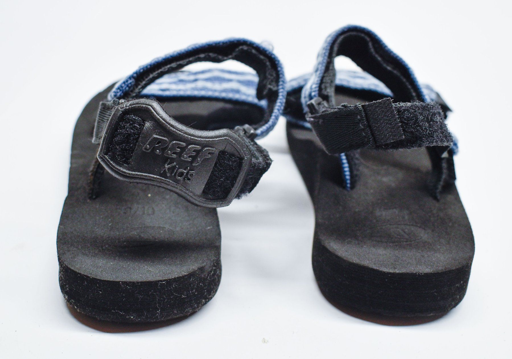 Scarpe per ragazzi: REEF Sandalen Kinder Badelatschen Strand Grösse 9/10 – Nuovo (secondo la descrizione) da Biel/Bienne venduto da tim_pww5 3