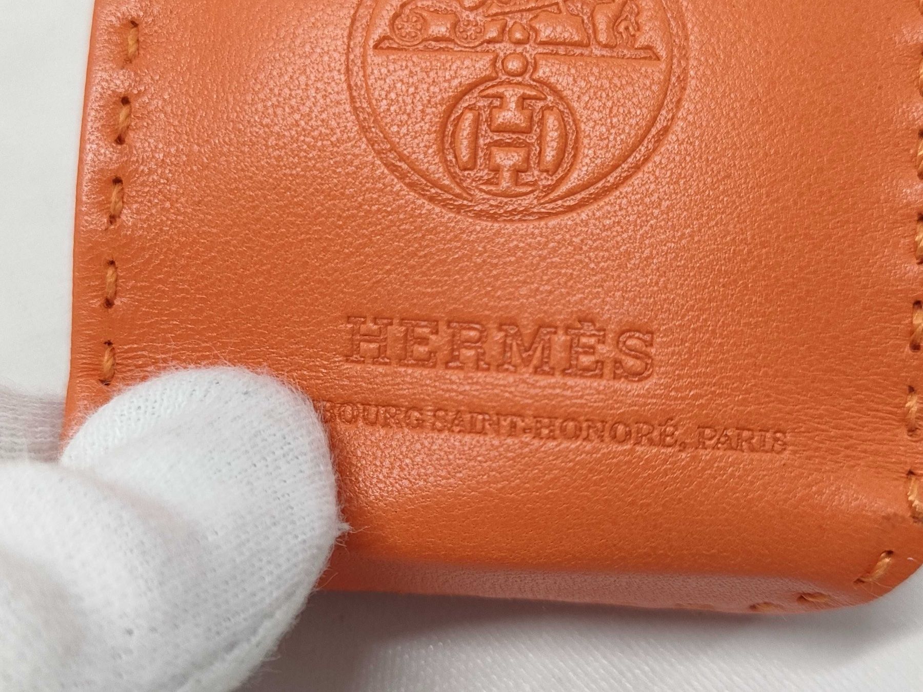 Hermès Schlüsselanhänger & - bänder: Hermes Sac Orange Bag Charm – Gebraucht aus St. Gallen von Love_Luxury 6