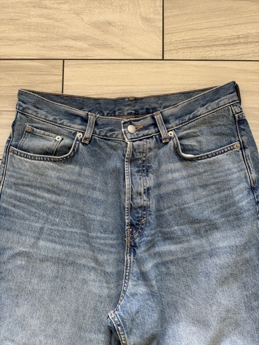 Weekday Jeans: WEEKDAY Astro Jeans brandneu – Nuovo e nell'imballaggio originale da Thun venduto da cedu247 1