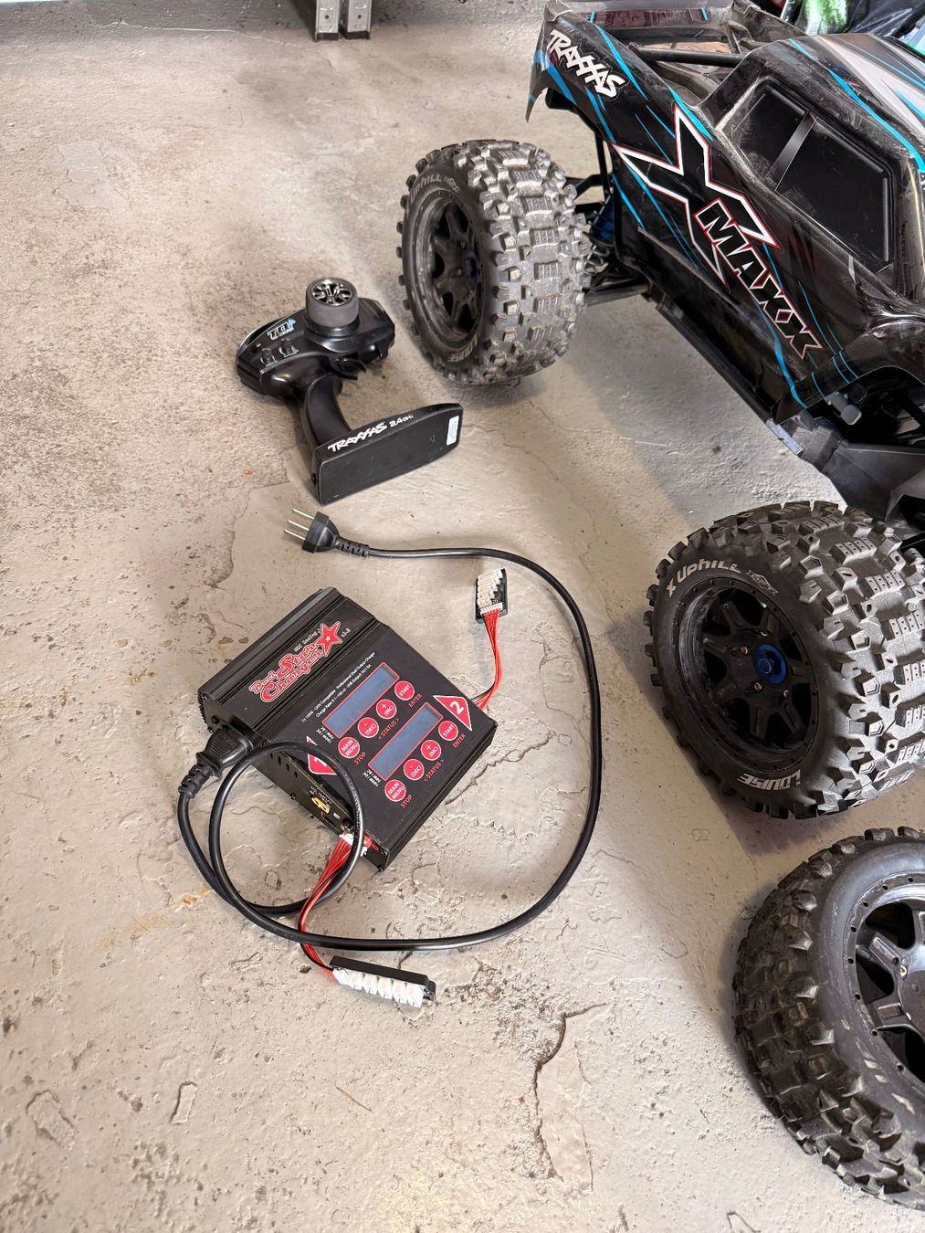 Traxxas Modellismo RC: Traxxas X-Maxx – Usato da St.Gallen venduto da zoroshop 1