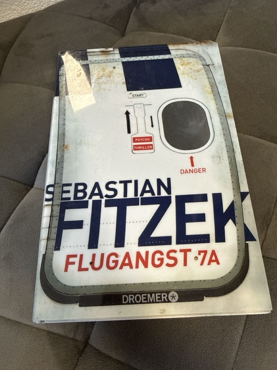 Libri: Flugangst 7A - Sebastian Fitzek – Nuovo (secondo la descrizione) da Amriswil venduto da ail_nz82