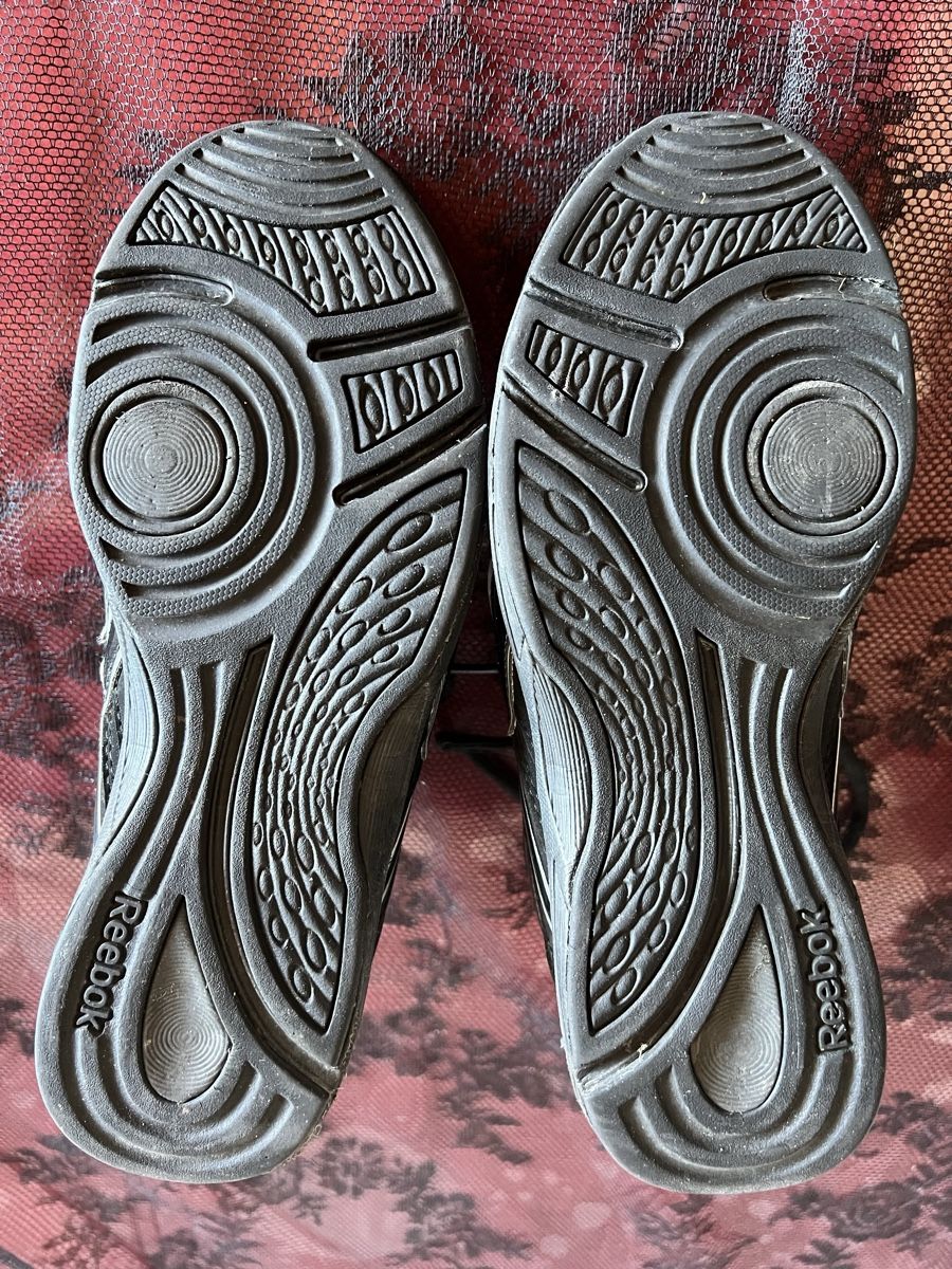 Reebok Herrenschuhe: Baskets Reebok noires, taille 38 – Gebraucht aus Chézard-St-Martin von Cheyenne_75 3