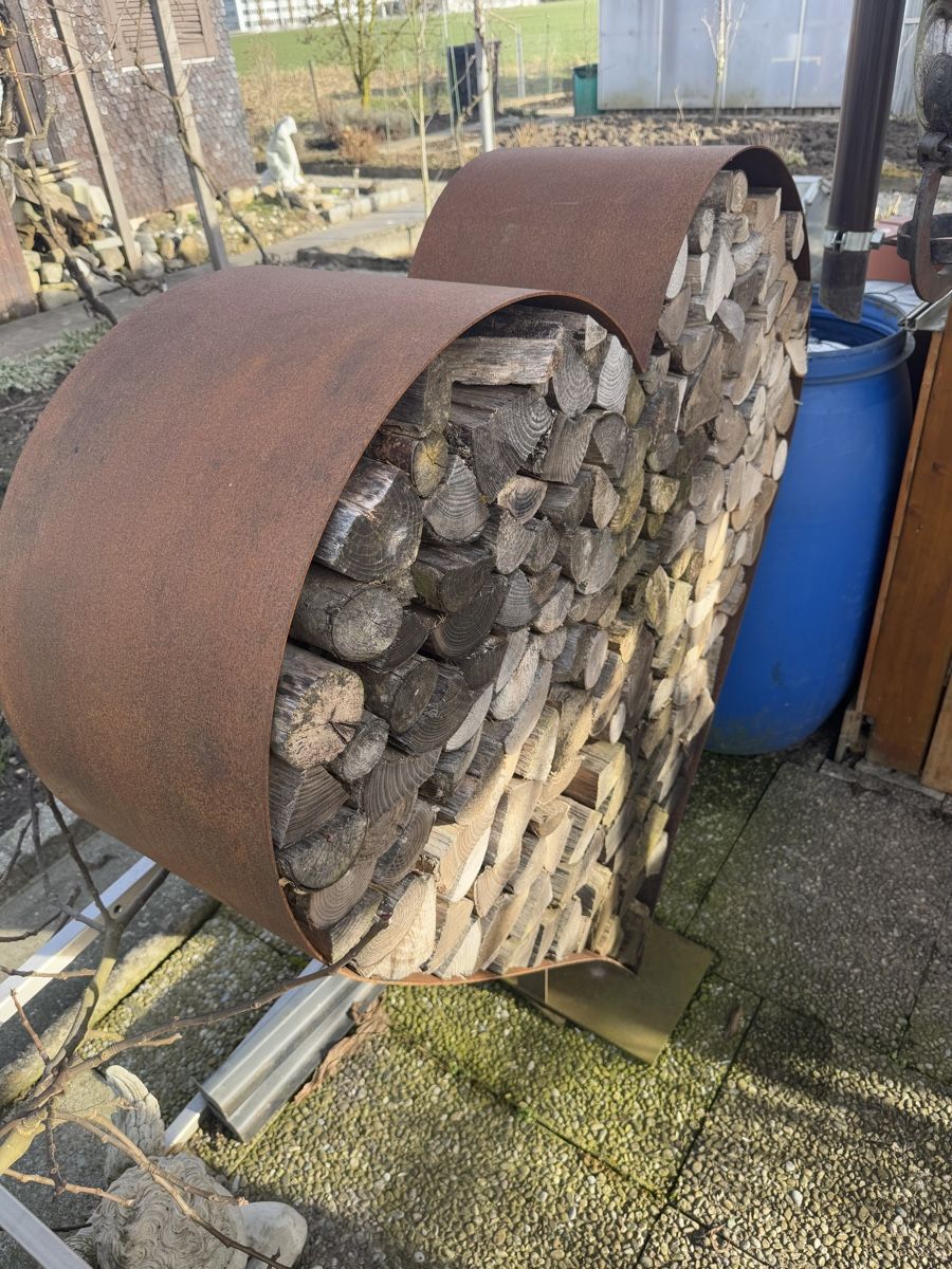 Alle Dekorationen: Holzherz Deko Garten Rost Design Herzform – Gebraucht aus Emmen von  2