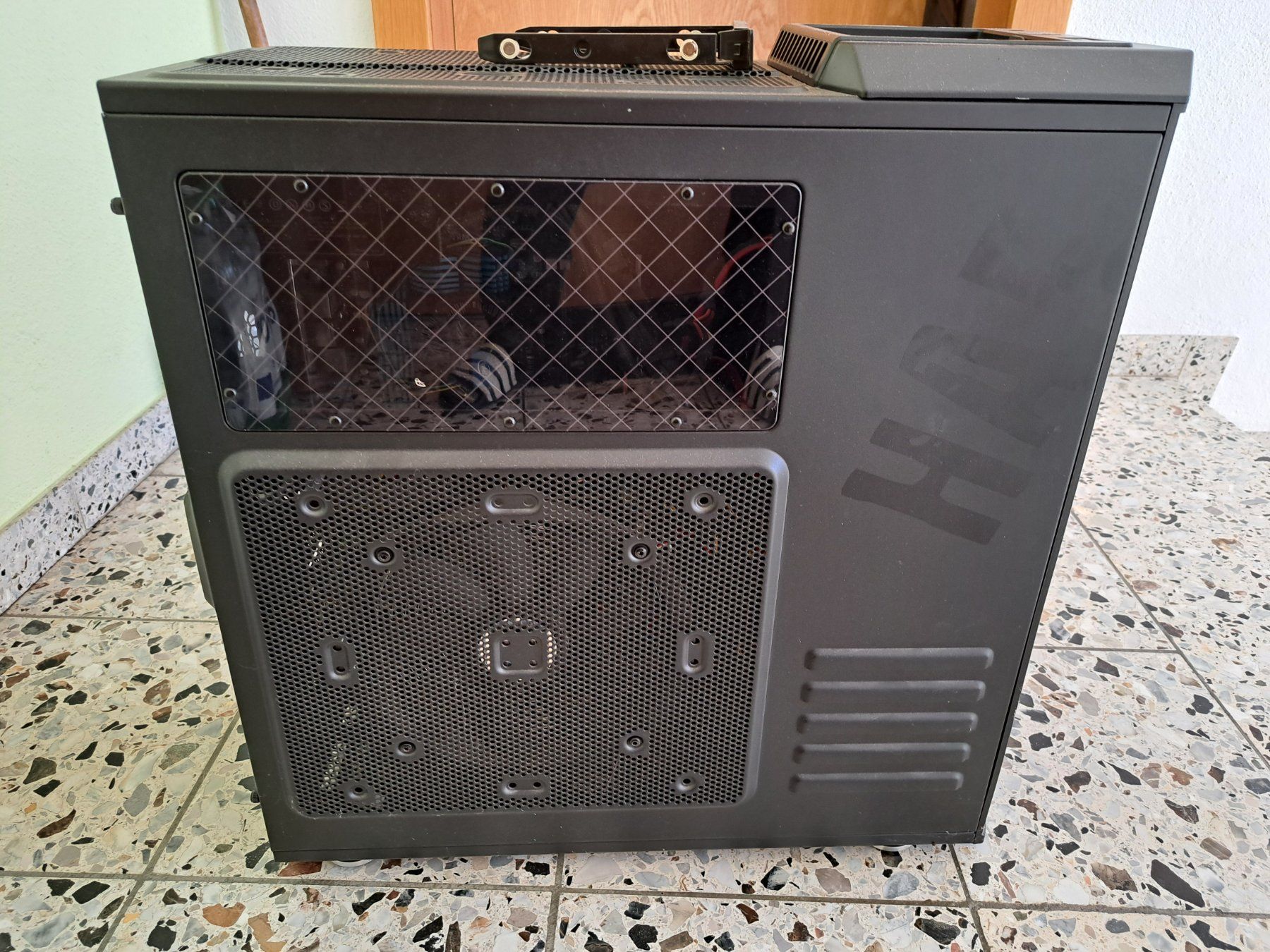 PC: Computer PC Cooler Master – Difettoso da Schafisheim venduto da Parker30 3