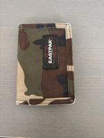 Portafoglio Eastpak motivo mimetico buone condizioni
