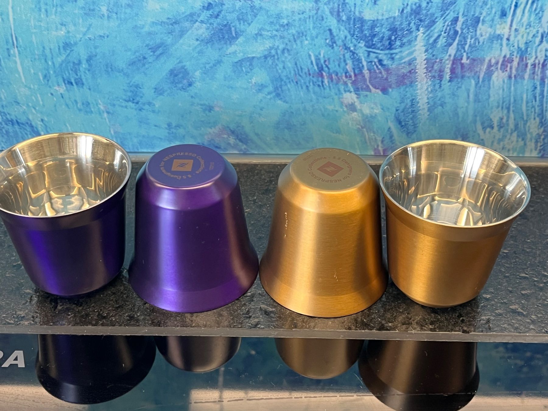 Nespresso Tazze: 4 Nespresso Pixie Espressotasse Espresso Geschirrset Metall – Usato da Frauenfeld venduto da Babytimmy 1