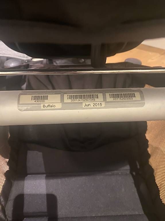 Bugaboo Carrozzine: Bugaboo Buffalo Kinderwagen (2015) – Usato da Rapperswil SG venduto da nina_201306 1