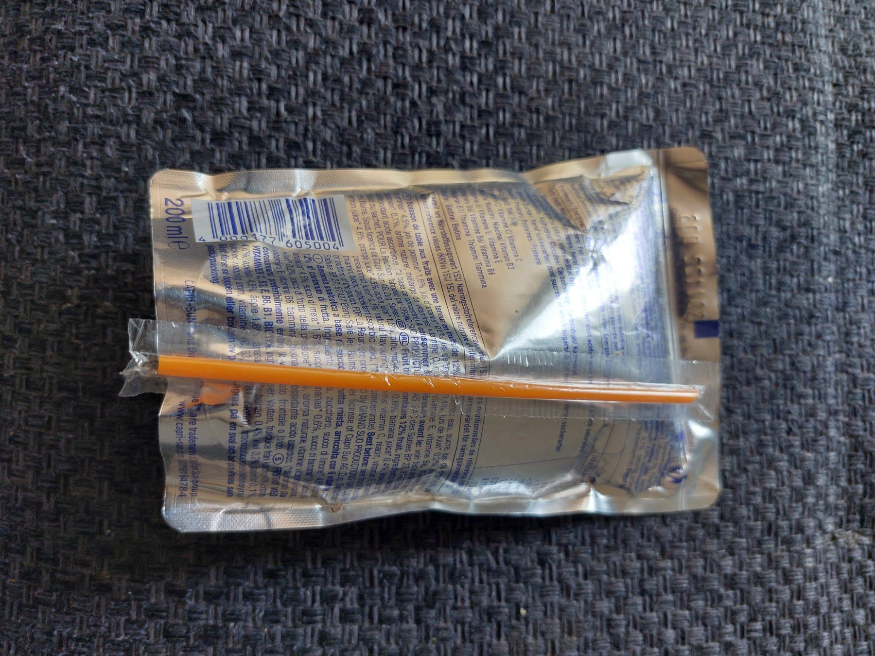 Lebensmittel & Spezialitäten: Capri-Sun mit Plastik Strohhalm – Neu und originalverpackt aus Gwatt (Thun) von B.D.999 1