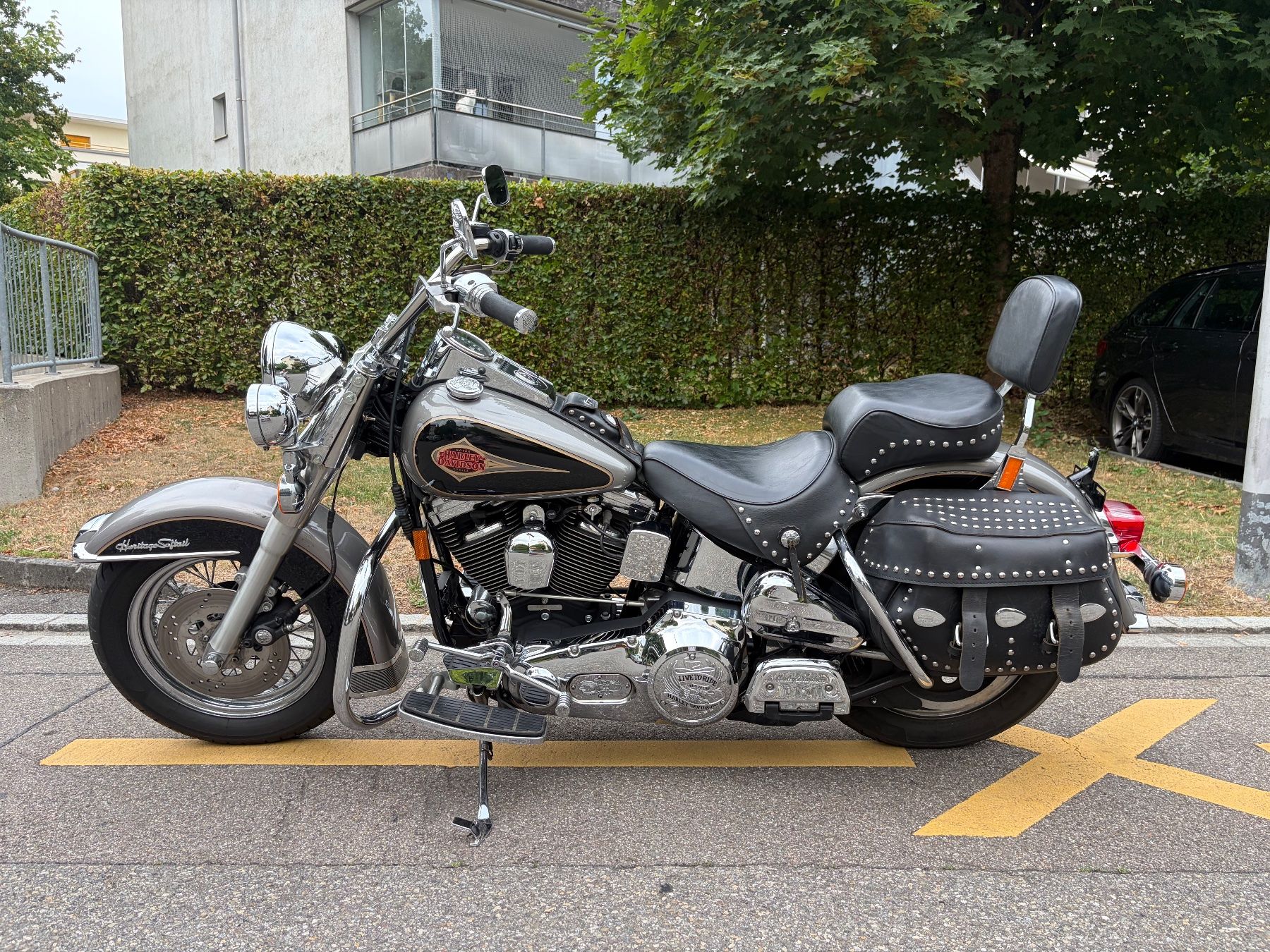 Harley-Davidson Cruisers: Harley Davidson Heritage Nostalgia – D'occasion à Rütihof par elcheffe81 8