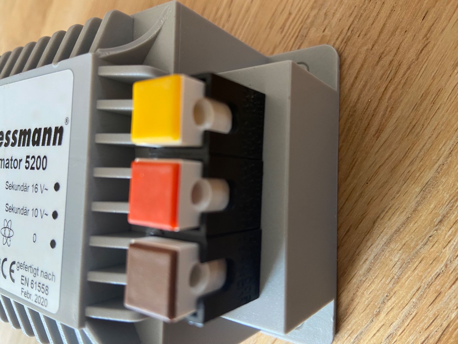 Viessmann Modellini di ferrovie: Viessmann Lichttransformer 5200 52 VA, 10V / 16V – Usato da Basel venduto da Relaphe 3