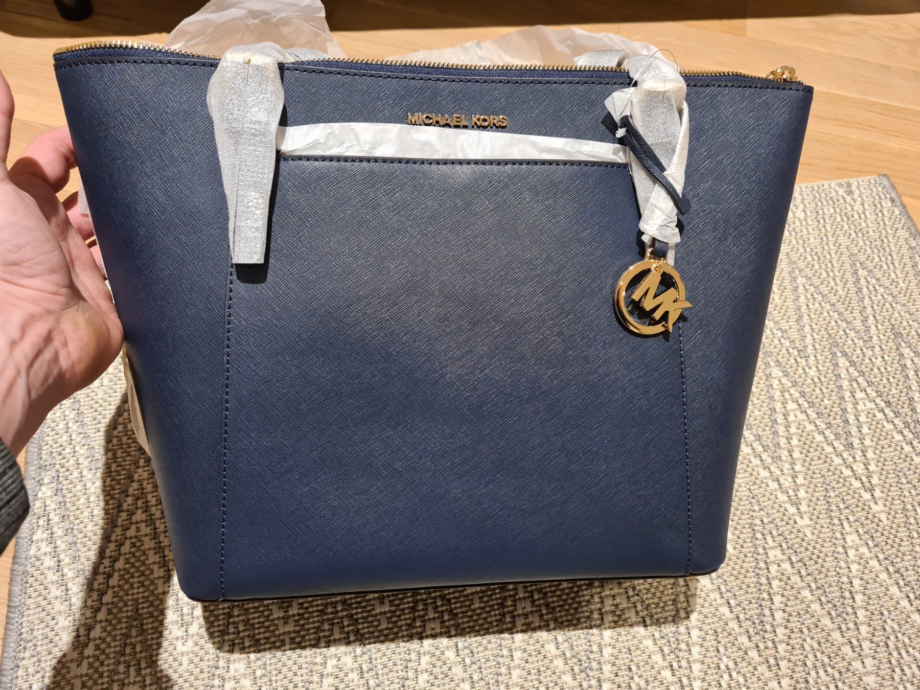 Michael Kors Borse da donna: Michael Kors Tasche Neu Navy Blau – Usato da Stansstad venduto da