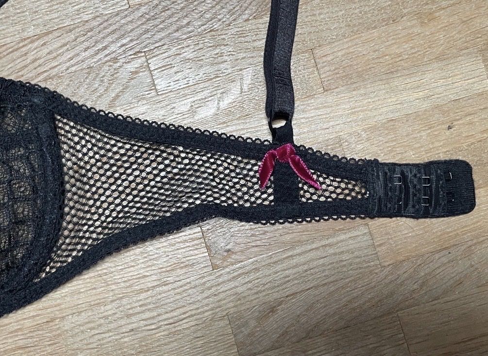 Altra biancheria intima: Lot de 2 soutiens-gorge raffinés 70C/75C – Nuovo (secondo la descrizione) da Biel/Bienne venduto da ale_6chv 2
