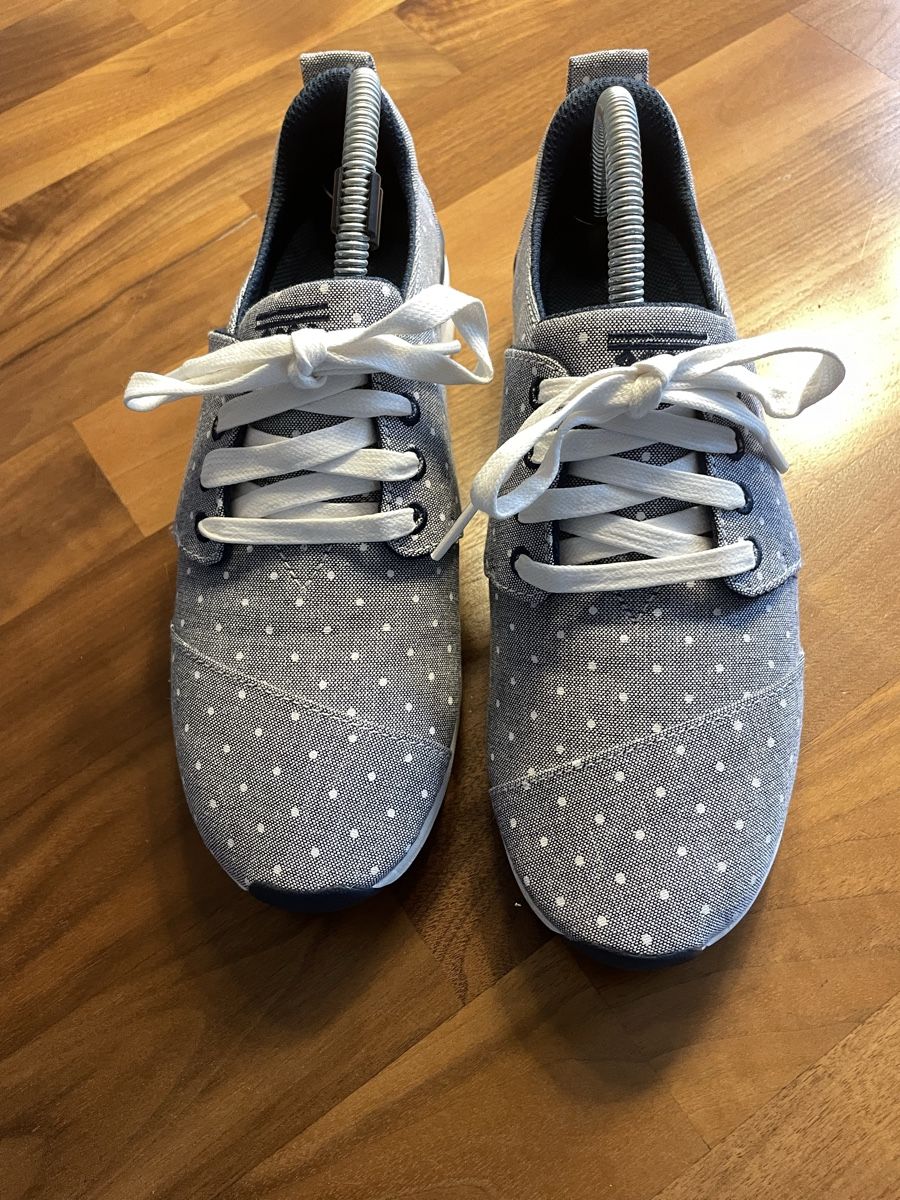Scarpe da donna: Damen Sneakers Gr. 39 – Nuovo (secondo la descrizione) da Schwerzenbach venduto da Muffi01