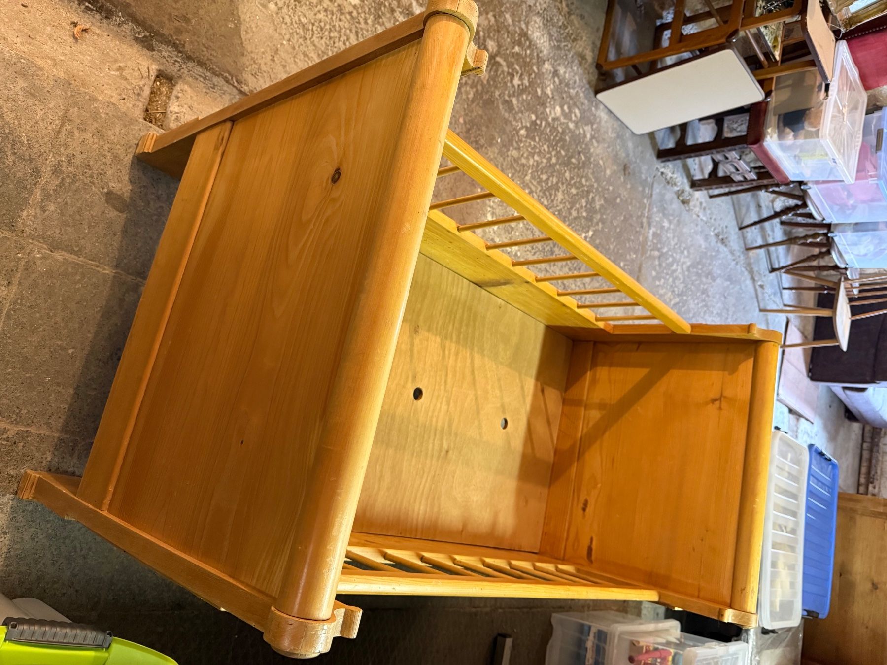 Letti: altes Kinderbett – Usato da Hinwil venduto da Cspirit 1