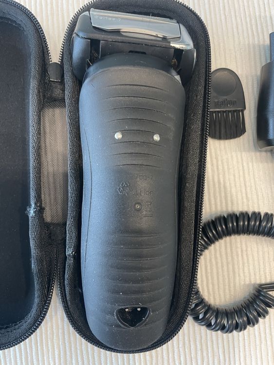 Braun Rasierer Series 7 Wet&Dry + Etui Model 799cc 4