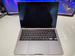 MacBook Pro 13" (2020) – Apple M1 / 16 GB RAM / 1 TB SSD