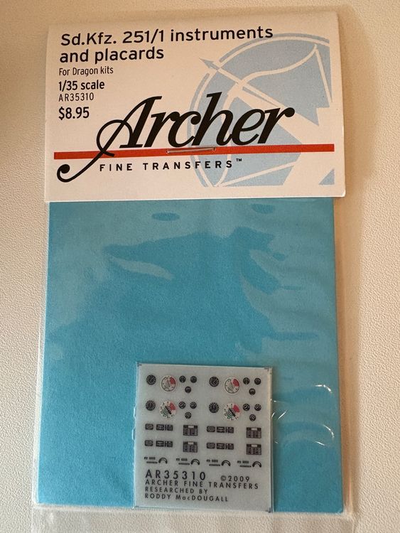 1/35 SD.KFZ 251/1 HALFTRACK INSTRUMENT AND PLACARDS FÜR DRA (Gebraucht ...