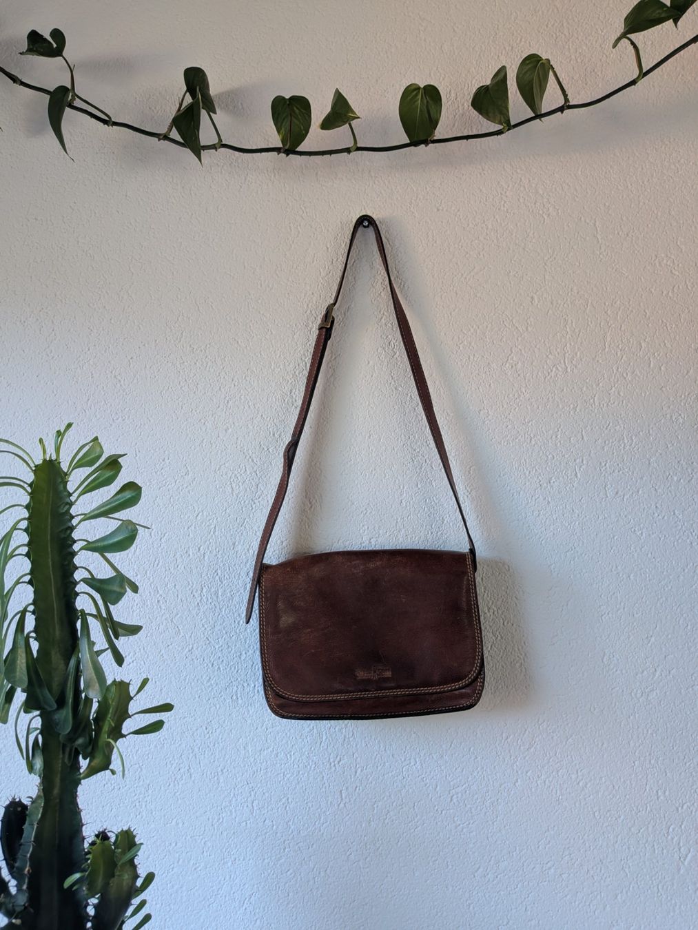 Sacs femmes: Ledertasche – D'occasion à Ostermundigen par om11