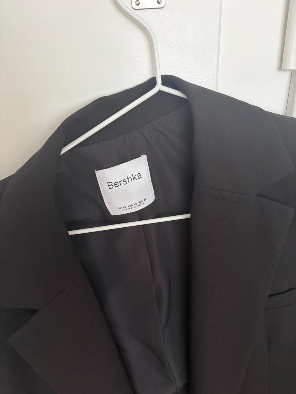Bershka Giacche: Bershka Blazer Schwarz – Nuovo (secondo la descrizione) da Bern venduto da sim_g75j 2