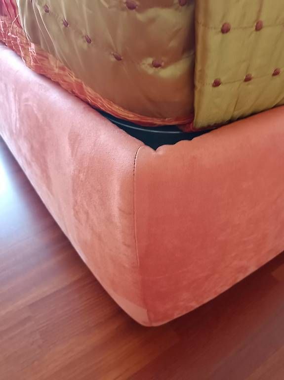 Letti: Letto matrimoniale compl. | Doppelbett | Lit double – Usato da Giubiasco venduto da pat_6qrv 1