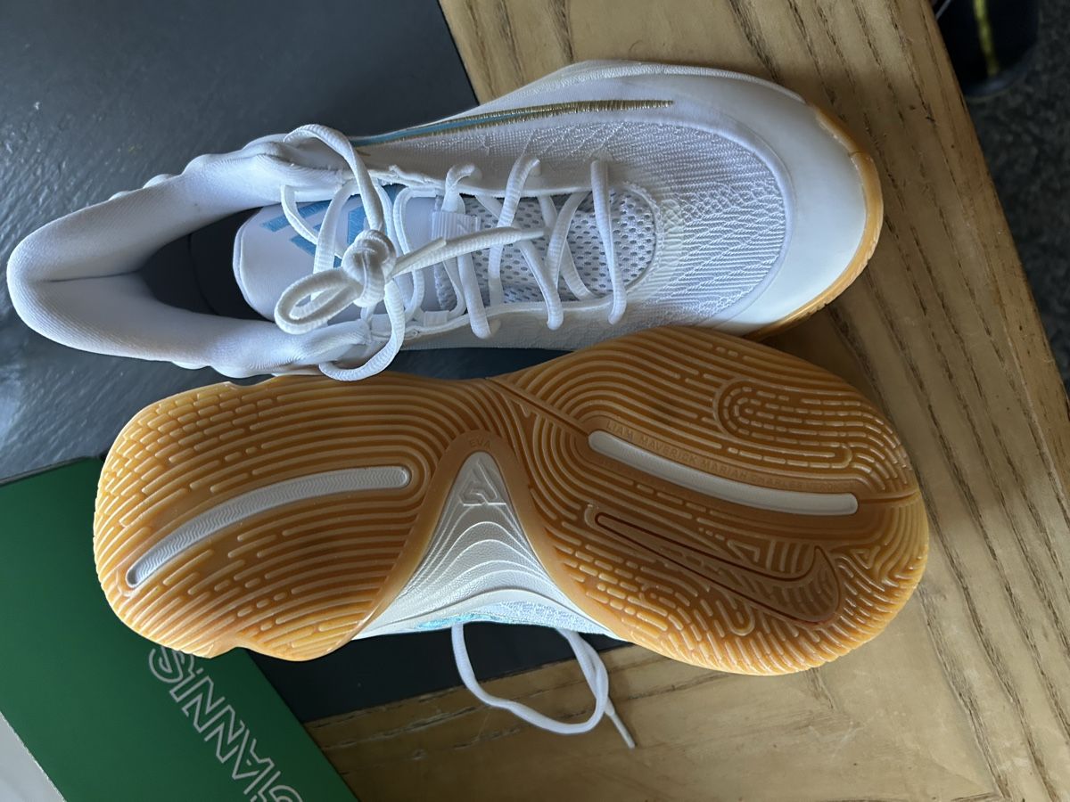 Nike Scarpe da uomo: Nike Sneakers Giannis Immortality 4 – Nuovo e nell'imballaggio originale da Weissbad venduto da Usw63 2