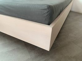 Massivholzbett Esche