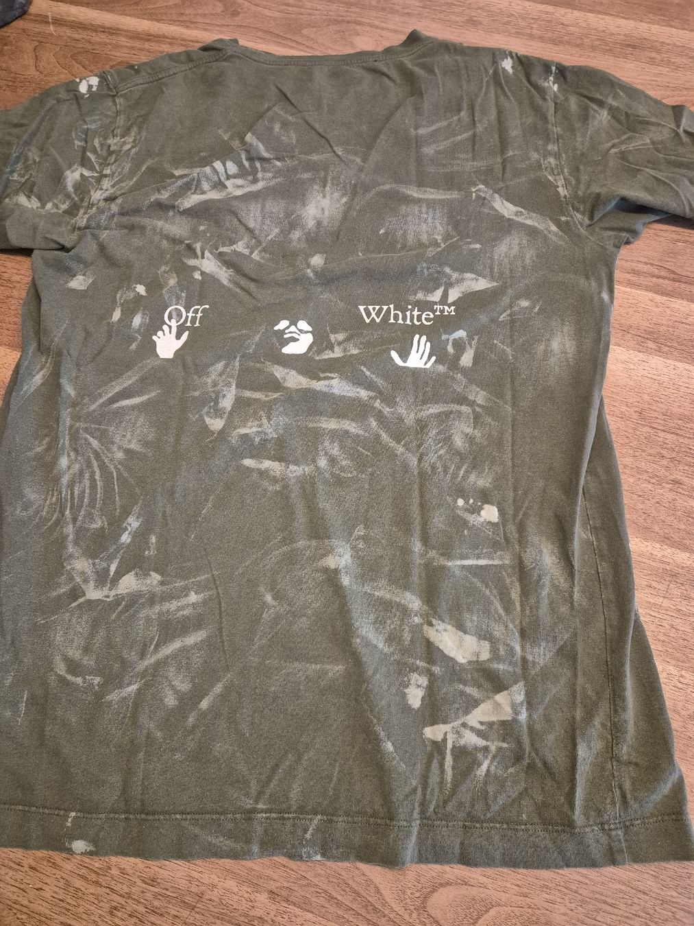 Off-White T-shirt: Off-White T-Shirt  – Usato da Weesen venduto da sch_cs6t 2