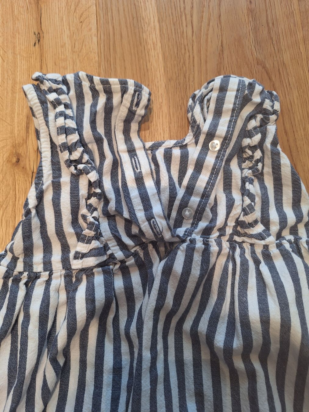 Lotti & Set di vestiti: 2 süsse Sommerkleider, Grösse 80/86 – Usato da Wangen an der Aare venduto da jan_2zxv 2