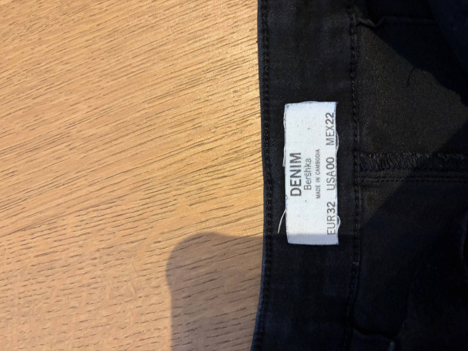Bershka Pantaloni: Shorts – Usato da Wangen b. Olten venduto da oli_f9b8 2