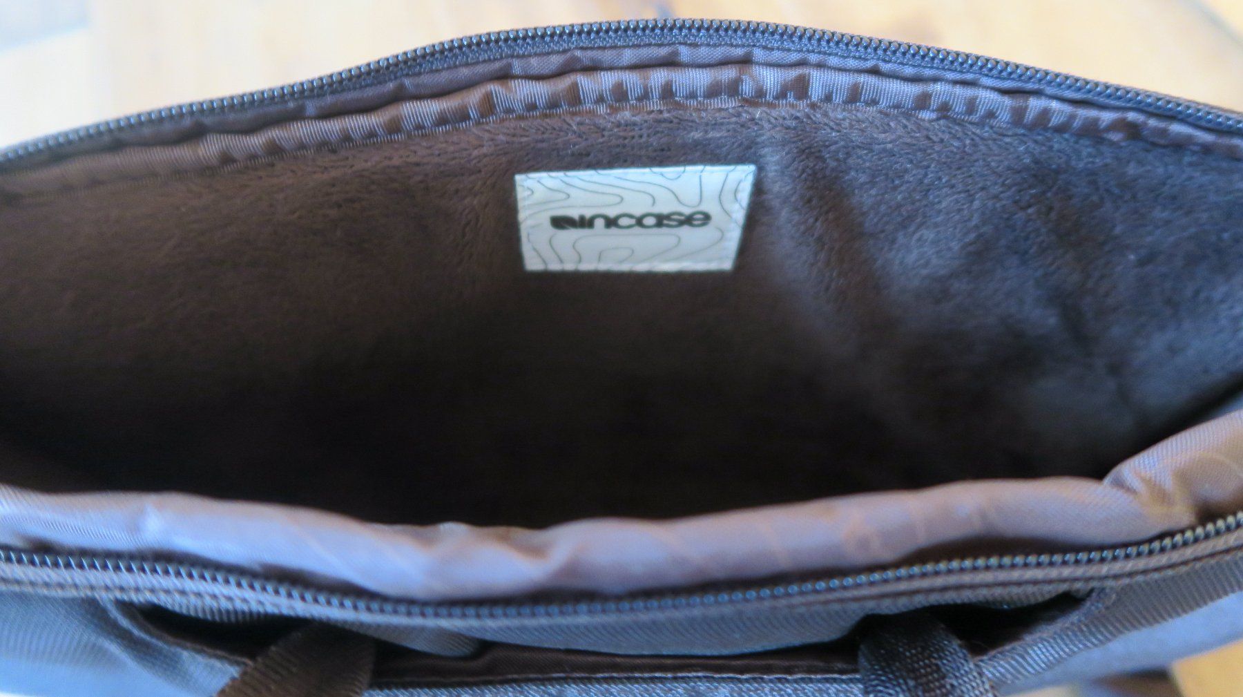 Incase Taschen: Incase Laptoptasche – Gebraucht aus Rüti ZH von Xokimilko 3