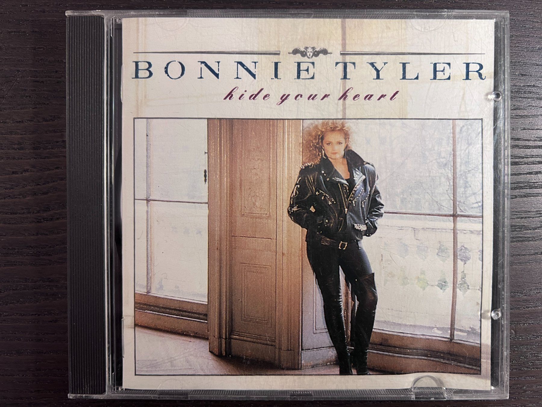 CD: Bonnie Tyler - Hide Your Heart – Usato da Zürich venduto da MusikFreunde