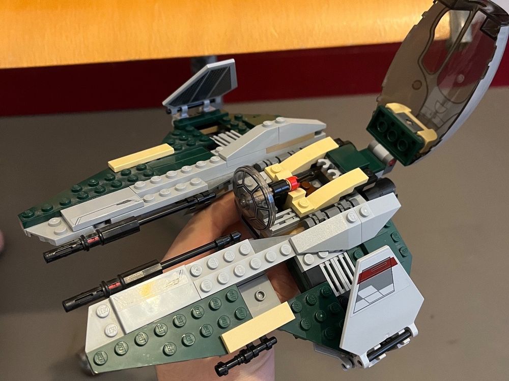 Star Wars Lego 9494 Anakin‘s Jedi Interceptor 4