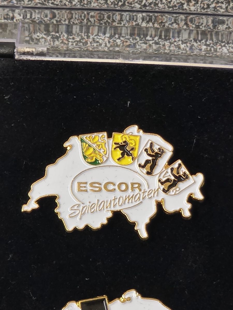 Placchette & Badge: PIN - Set „ESCOR“ – Usato da Wangen b. Olten venduto da Finolino28 2