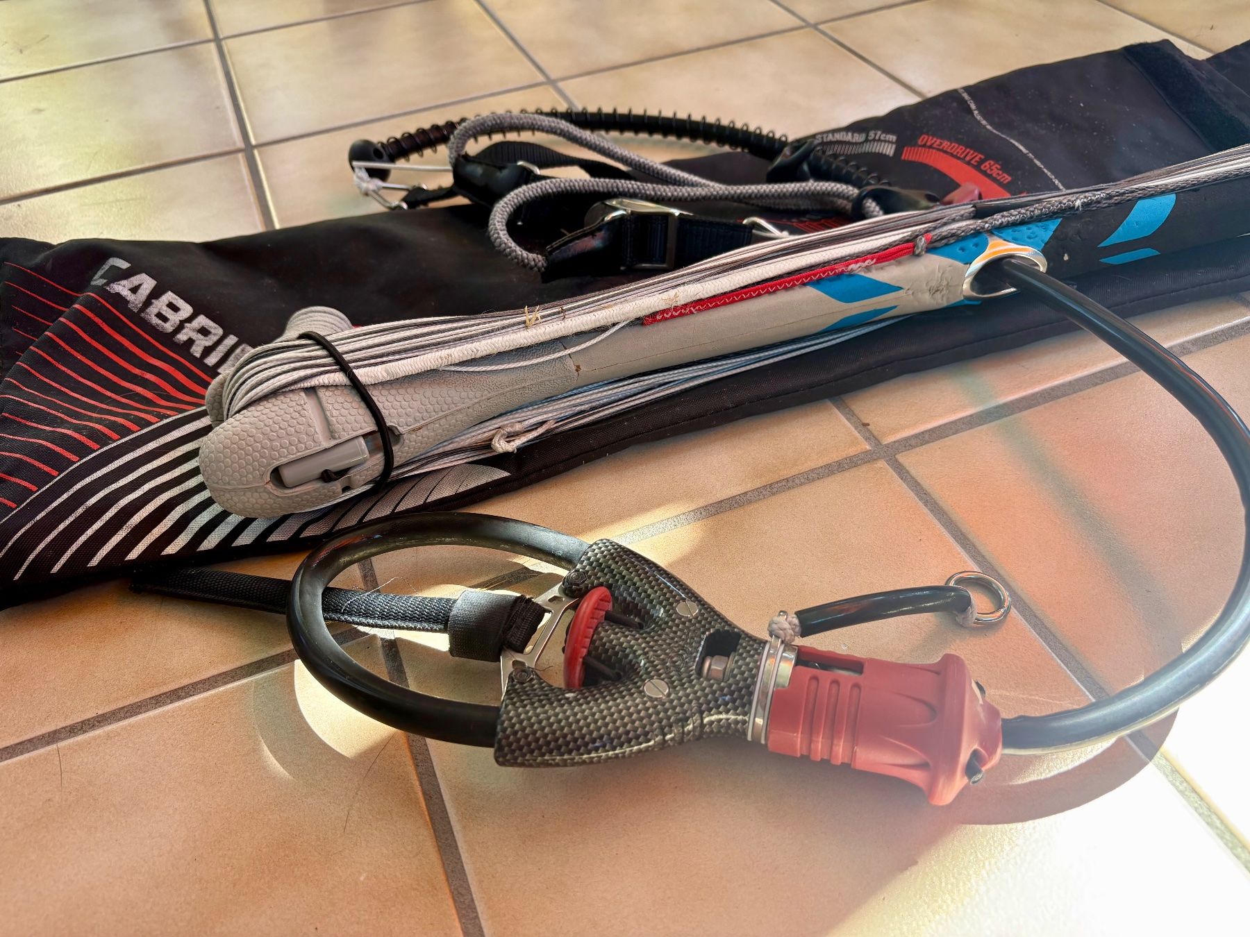 Kite: Cabrinha Overdrive 1X Bar 57-65cm Kitebar – D'occasion à Au SG par tigergehtsurfen 2