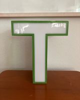 Leuchtbuchstabe „T“, Vintage, grün/weiss, Metall
